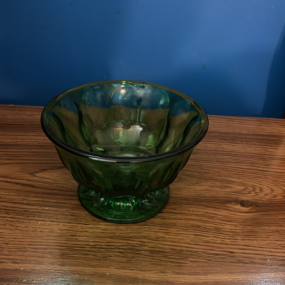 Small Round Green Clear Coffee Table Fruit Bowl Knick Knack Jewelry Ring Holder - Picture 11 of 16